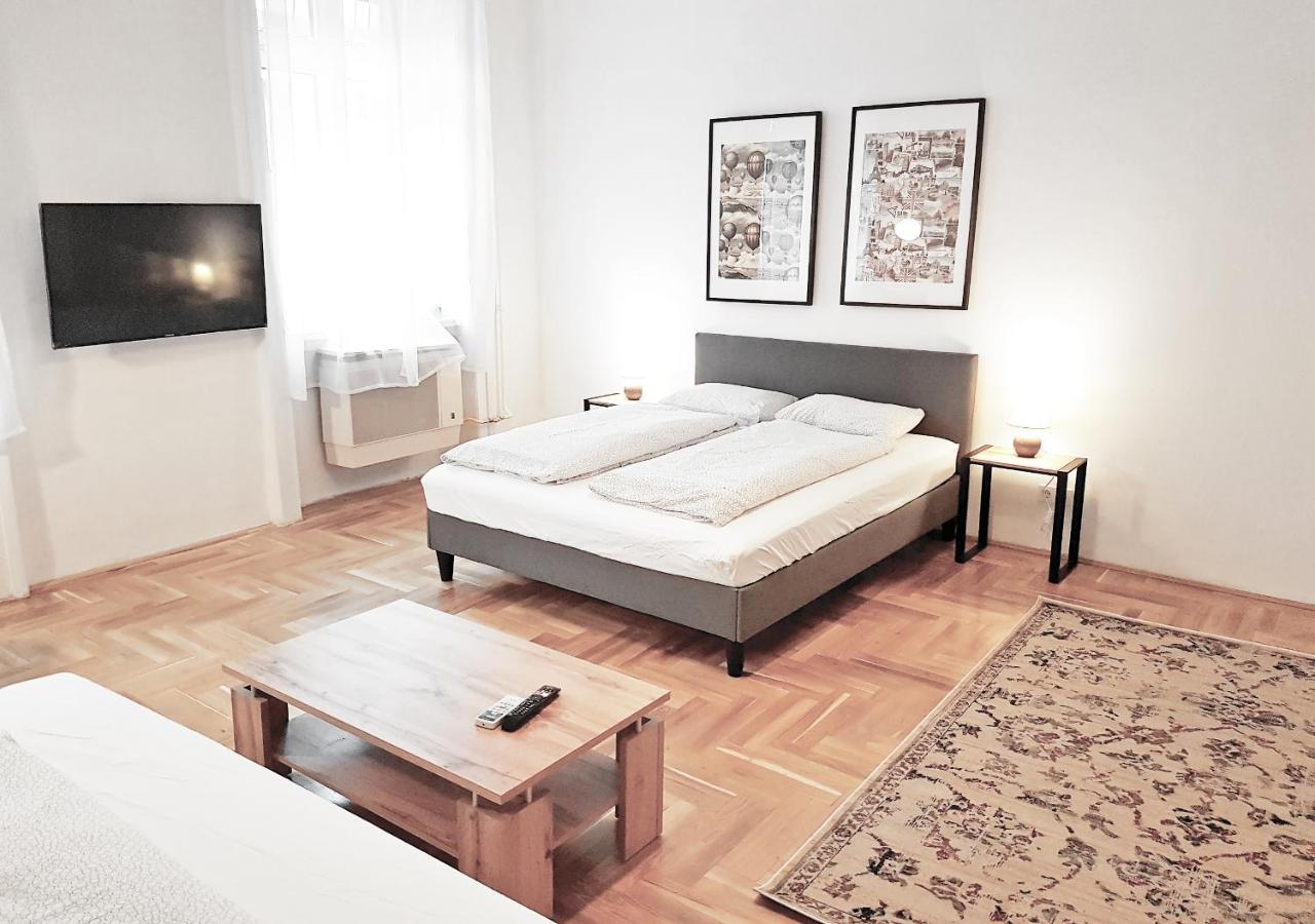 شقة Luxury New Cozy Flat At Dob Street Nearby Gozsdu Court بودابست المظهر الخارجي الصورة